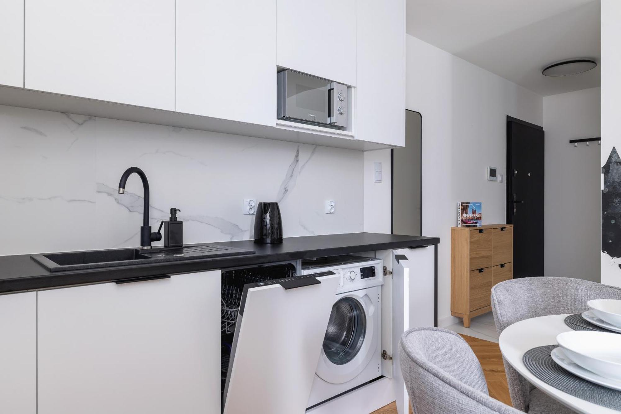 Lux Apartments Kosciuszki 39 With Parking By Renters Prestige 克拉科夫 外观 照片